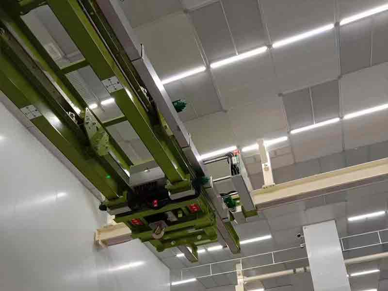 自动化洁净室起重机在新能源汽车智能制造中的应用